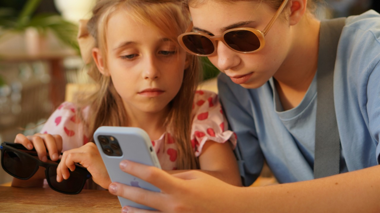 New research says social media is wrecking kids’ brains