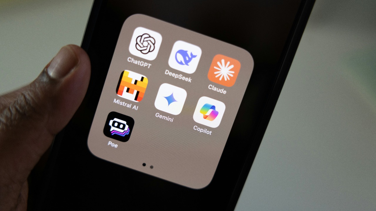 Can Gemini really crush ChatGPT?