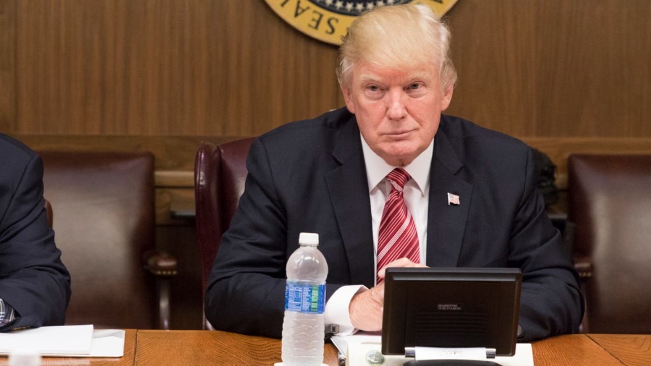 NY just set a legal clash with Trump’s AI policy