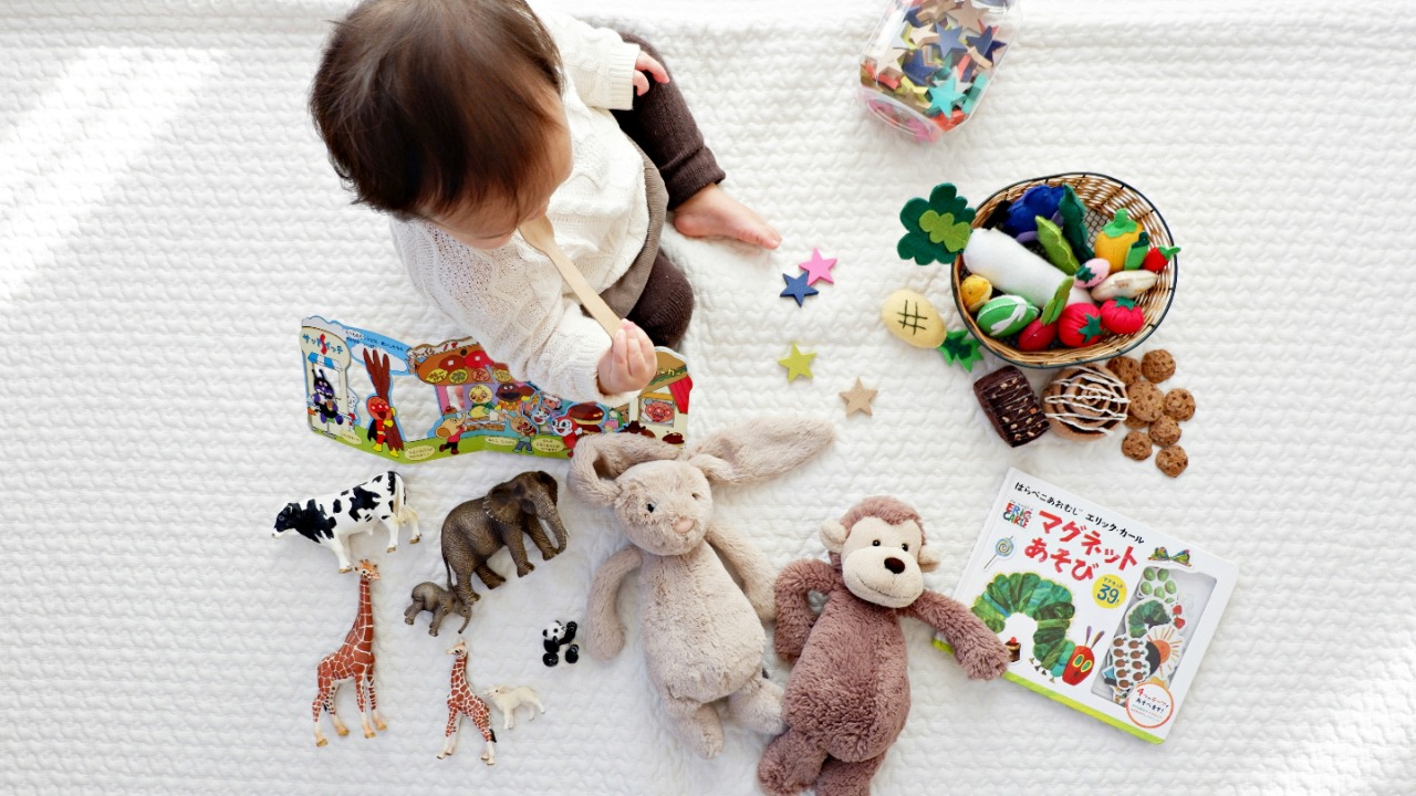 This AI toy parrots Chinese Communist Party lines to kids