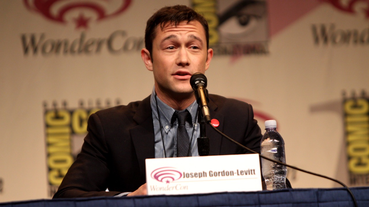 Joseph Gordon-Levitt calls out the law-free zone of AI companies