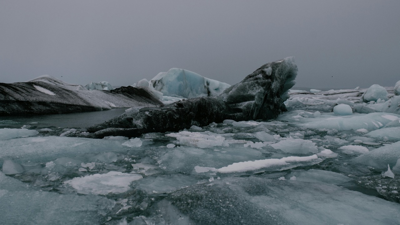 Scientists pinpoint the window when global glaciers could vanish
