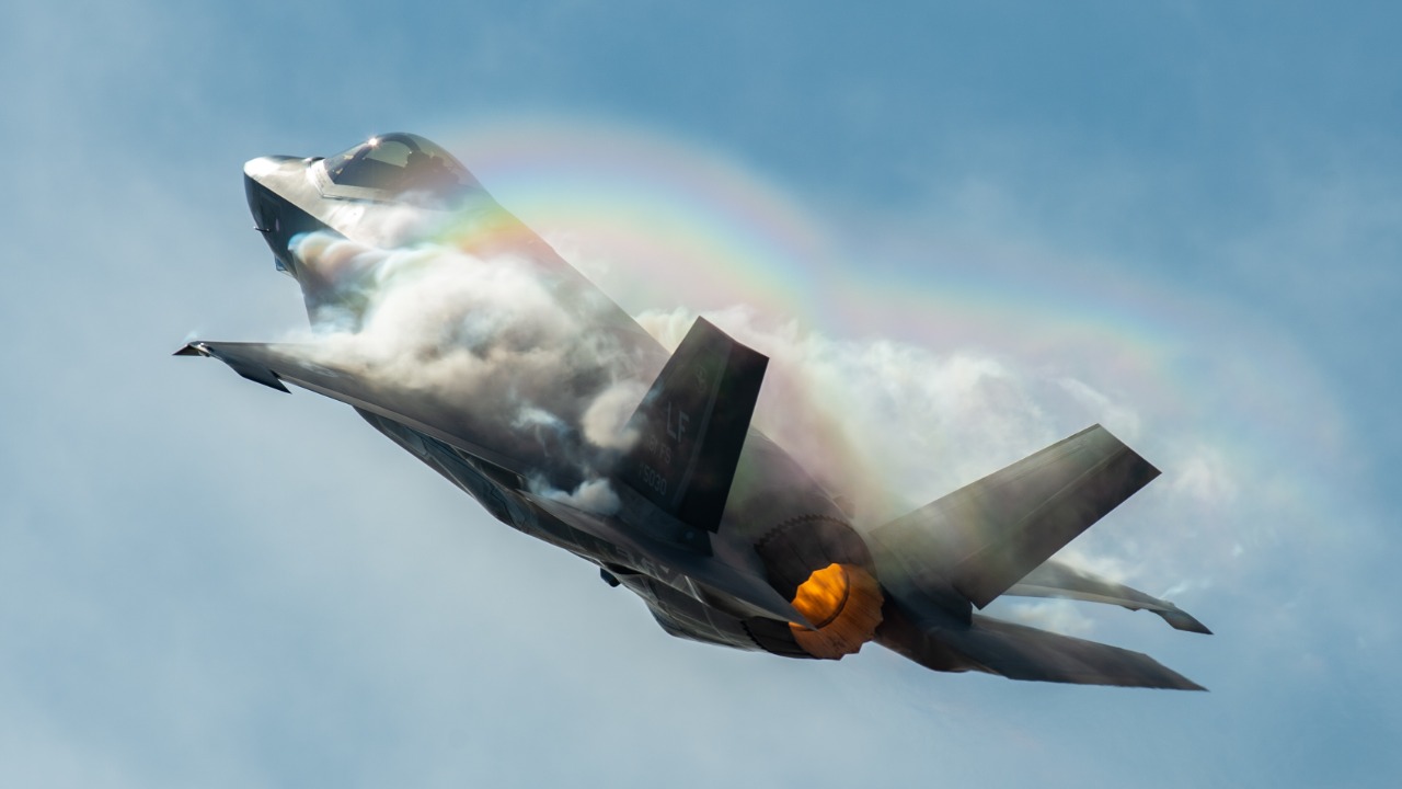 Budget crunch forces Switzerland to buy fewer F-35s