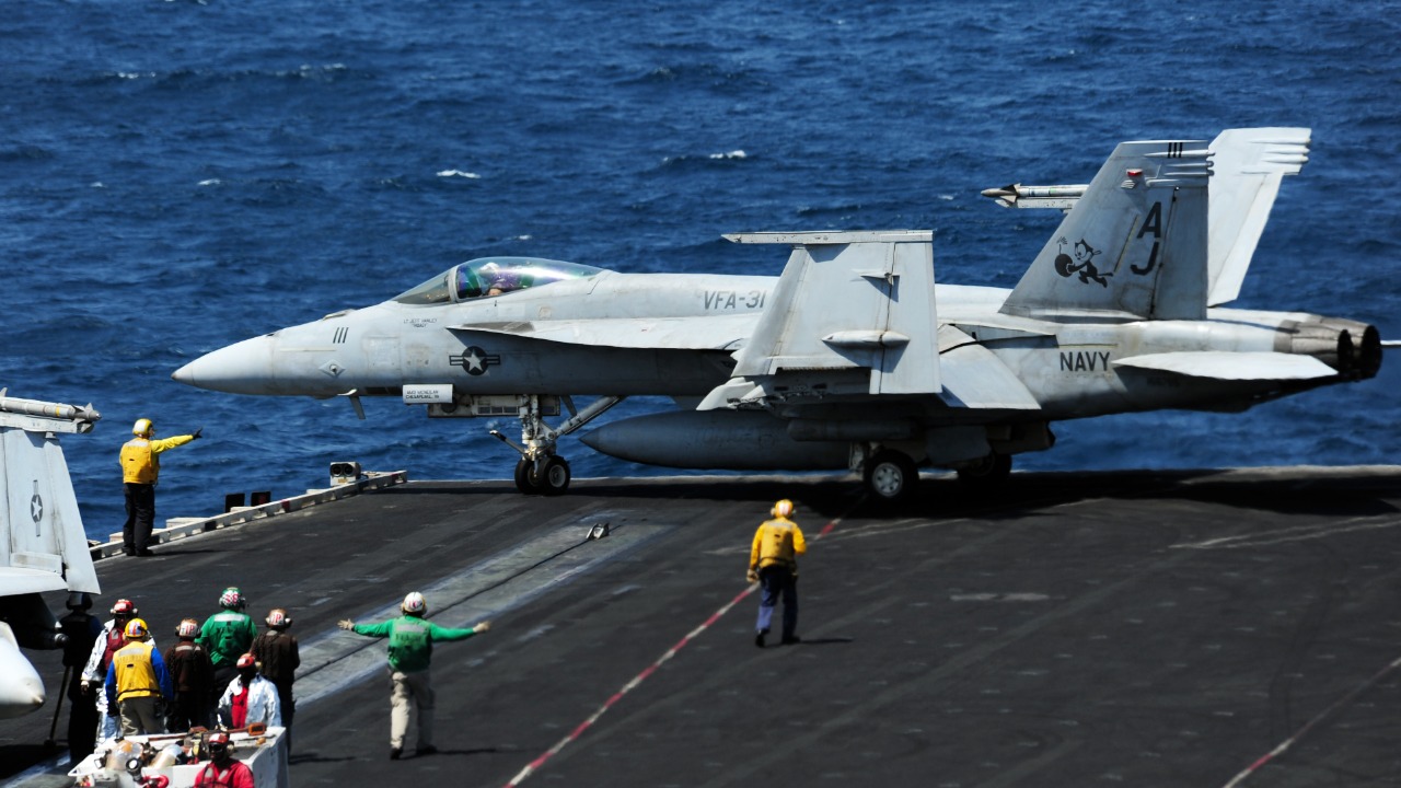 Boeing wins $931M contract to extend Super Hornet lifespan