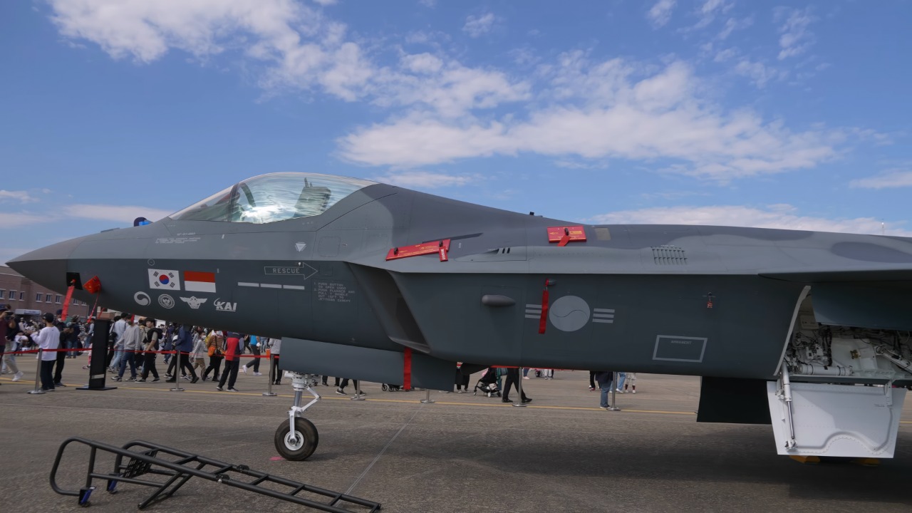 KF-21 Boramae stealth fighter aims right at the F-35 on a budget