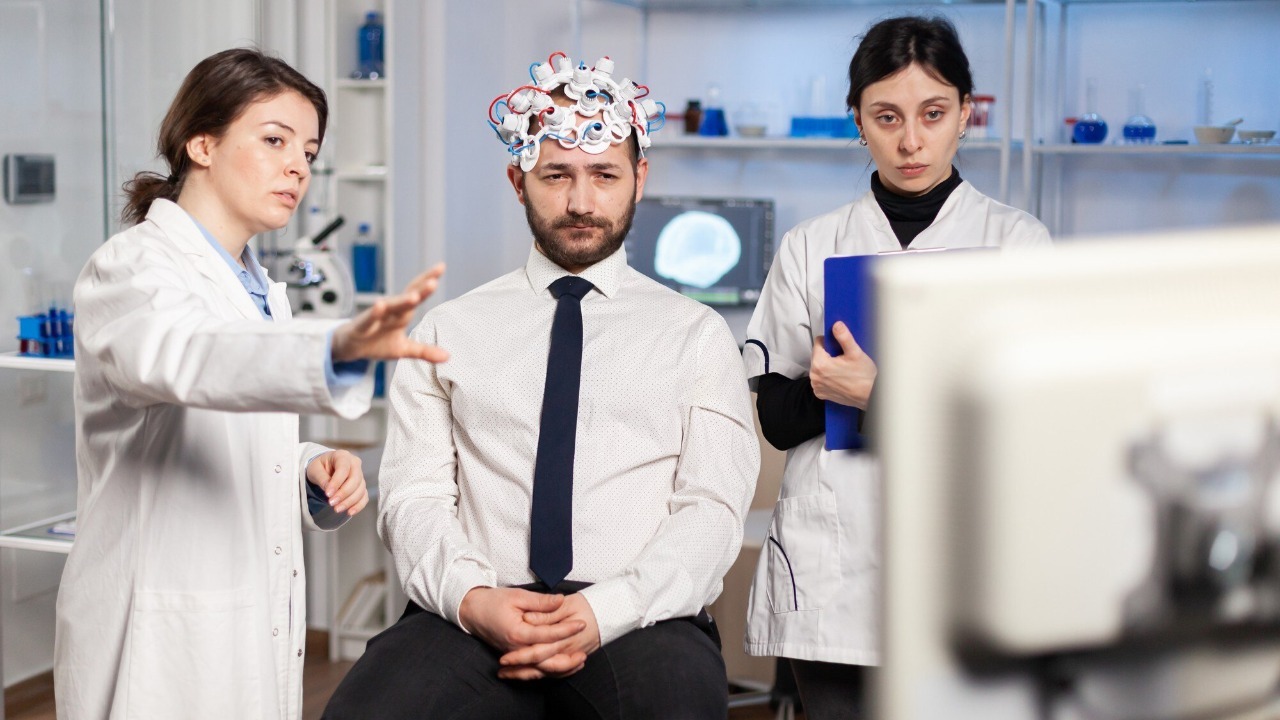 This ‘living’ computer blurs the line between brains and machines