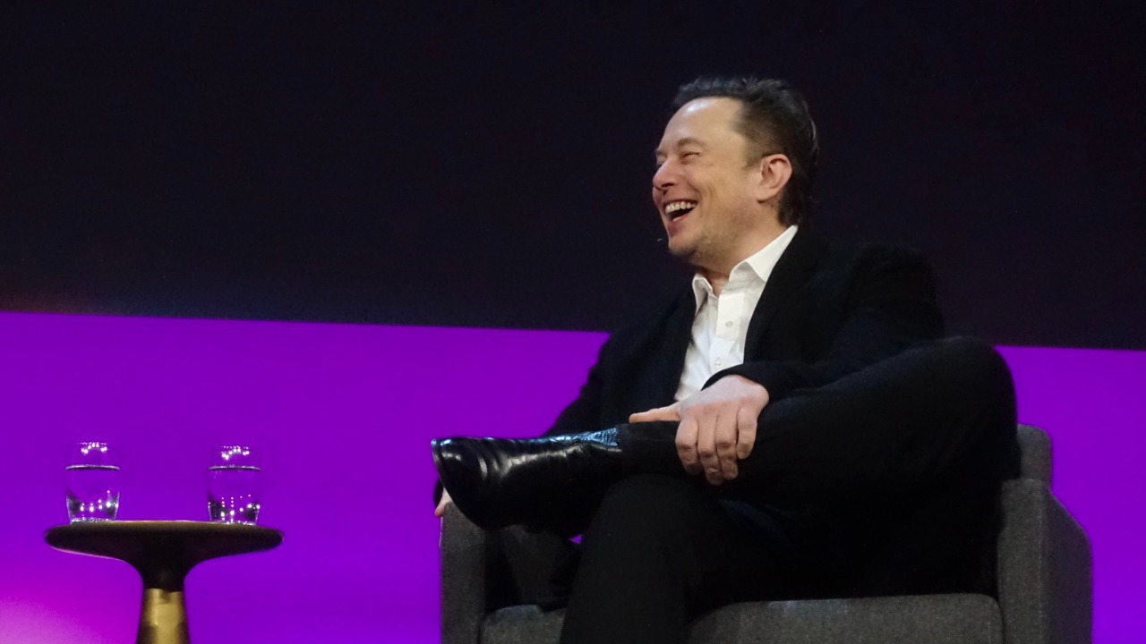 Musk praises China’s AI robots dancing with human-like precision