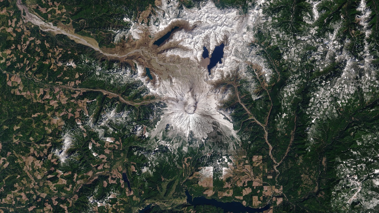 Mount St. Helens — Image Credit: NASA Earth Observatory images by Joshua Stevens, Robert Simmon, and Jesse Allen, using Landsat data from the U.S. Geological Survey. Story by Kathryn Hansen. - Public domain/Wiki Commons