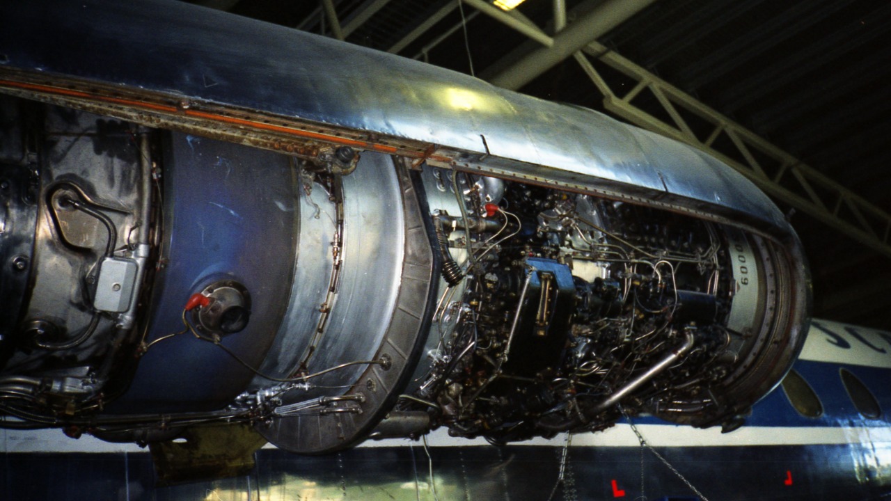 Diesel aircraft engines sound efficient, but are they actually safe?