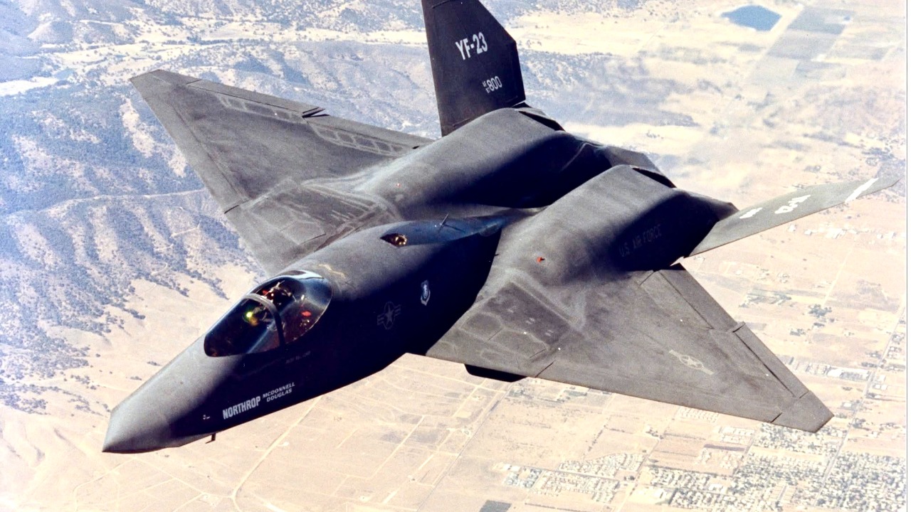 YF-23 vs F-22: why the “wrong” jet might’ve been smarter