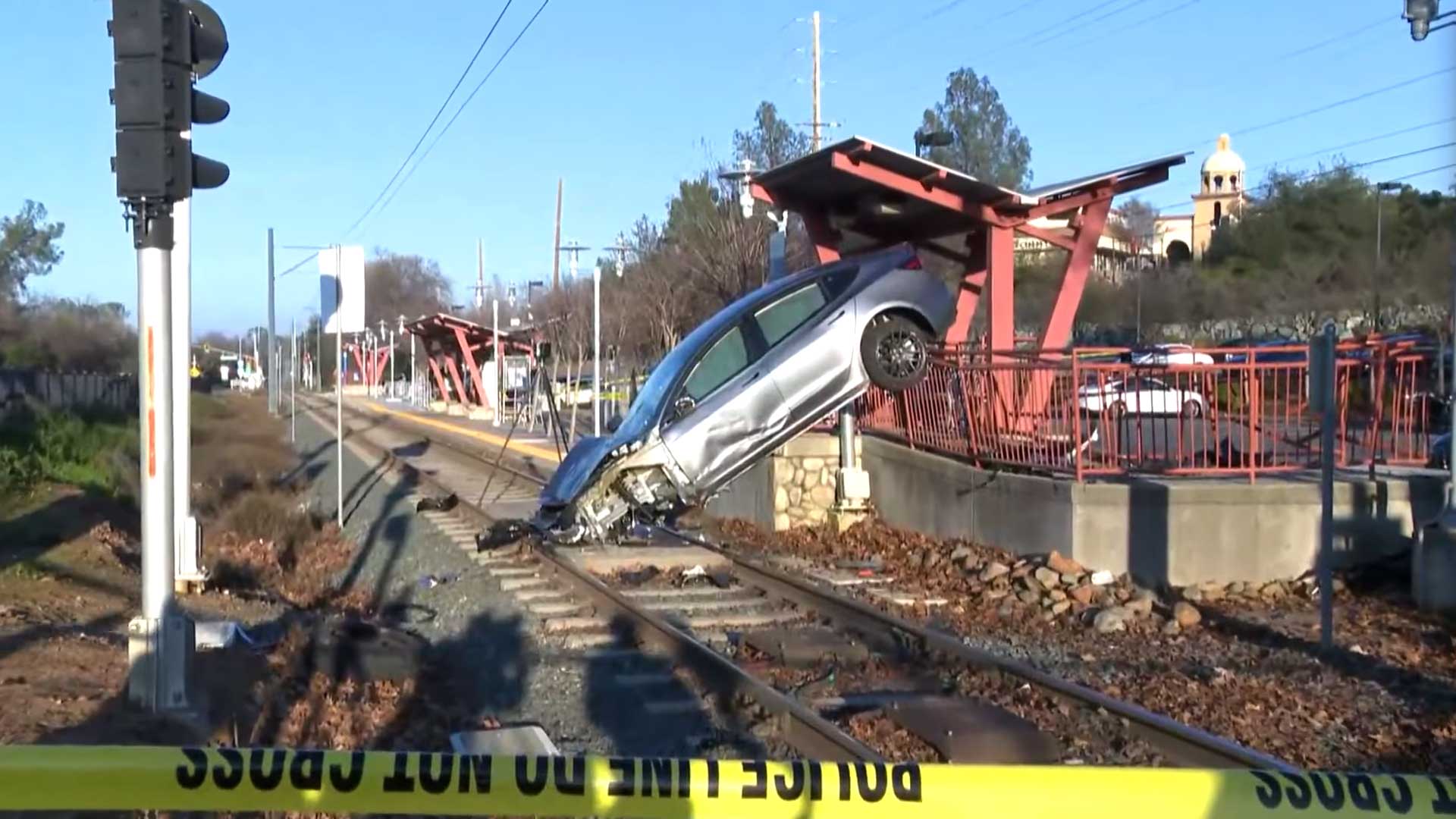 Woman, 22, dies after Tesla launches onto light rail tracks in Folsom