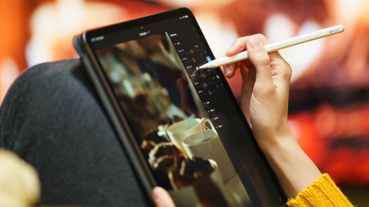 In 2026, the iPad Pro is finally a real 3D artist tool