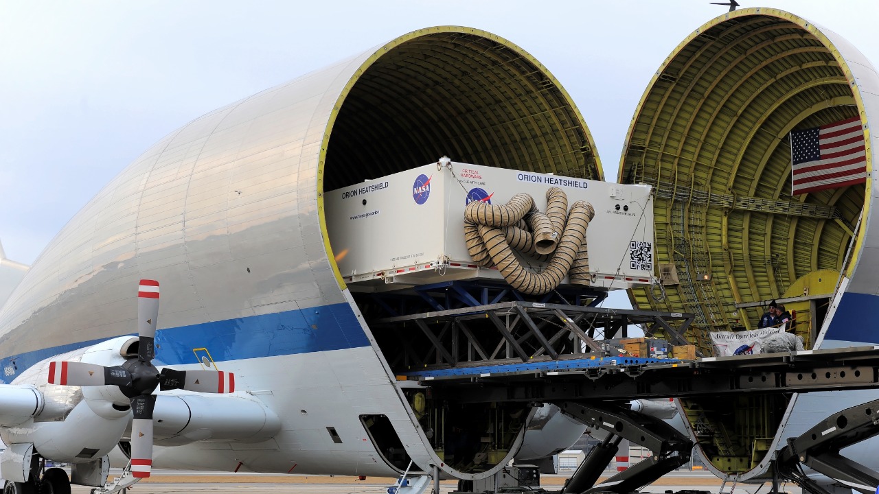 Super Guppy — Image Credit: NASA - Public domain/Wiki Commons