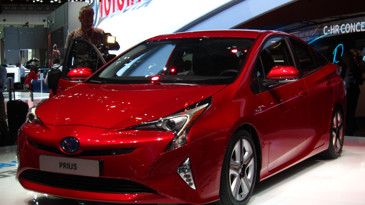 Toyota Prius — Image Credit: Rutger van der Maar - CC BY 2.0/Wiki Commons