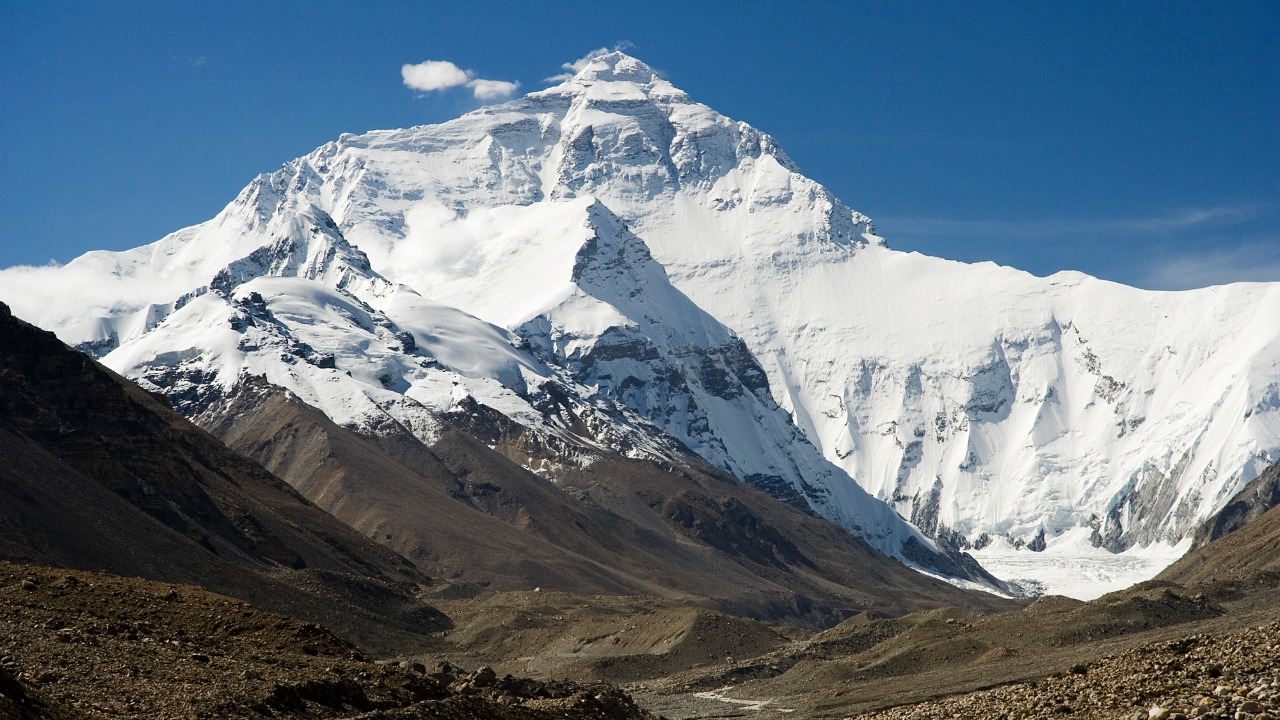 Fossils found on Mount Everest’s peak stunned scientists, here’s why