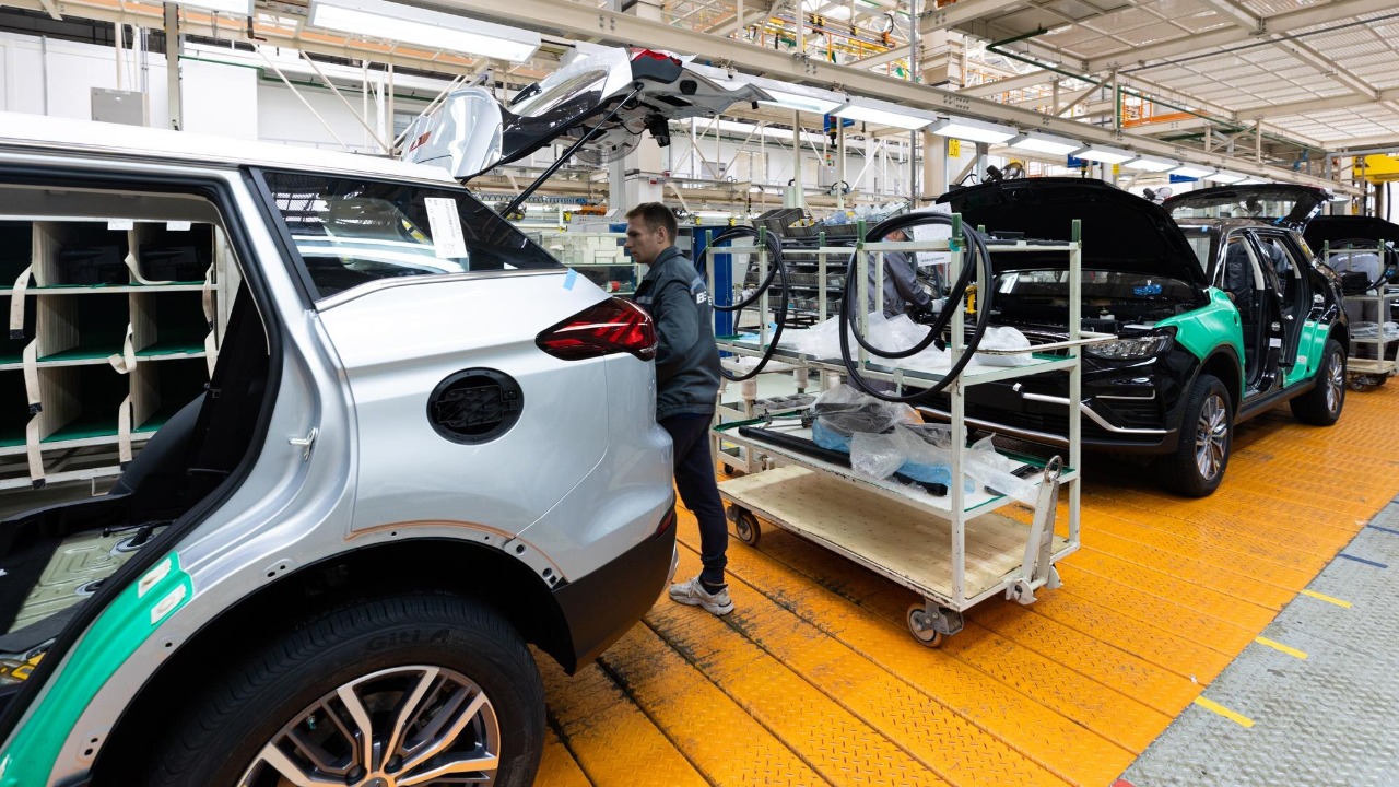 IRS confirms Trump tax perk for select US-built new cars