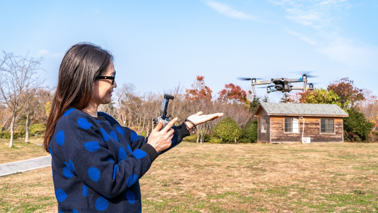 Insurers use drone photos to cancel customers’ home policies