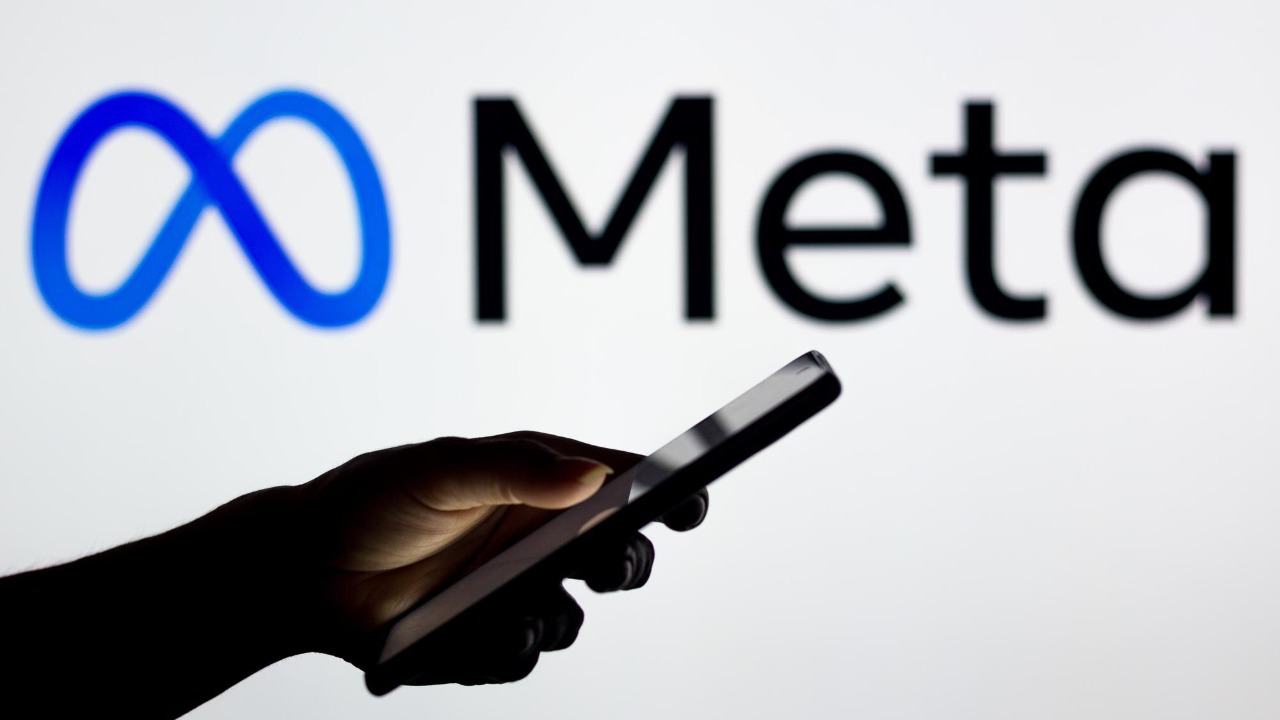 Meta starts cutting jobs as it dumps metaverse dreams for AI gadgets