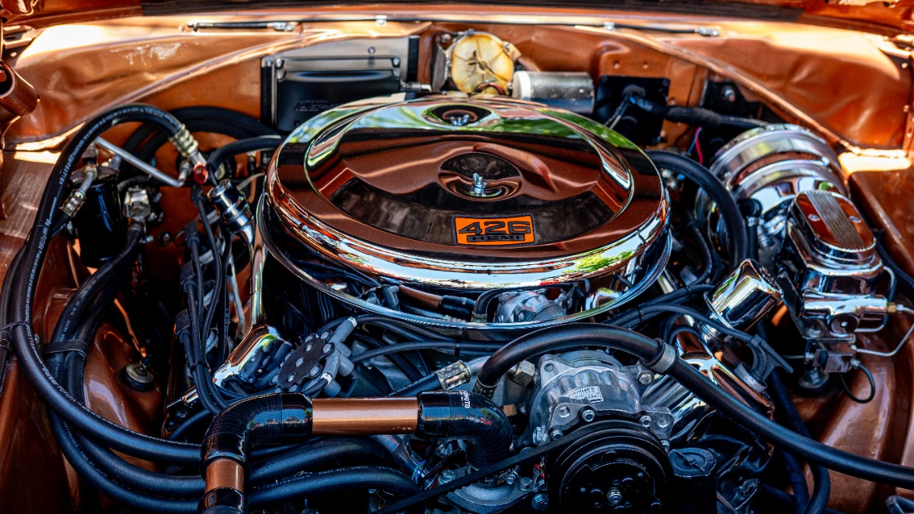 Shorty headers on a 5.7 HEMI: how much HP do you really gain and at what cost?