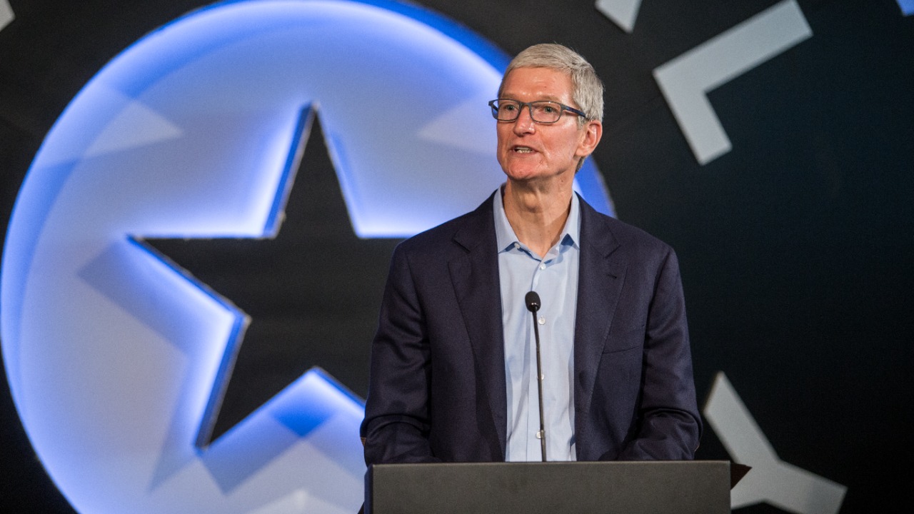 Apple’s AI pact with Google shakes Big Tech and puts $500B OpenAI on notice