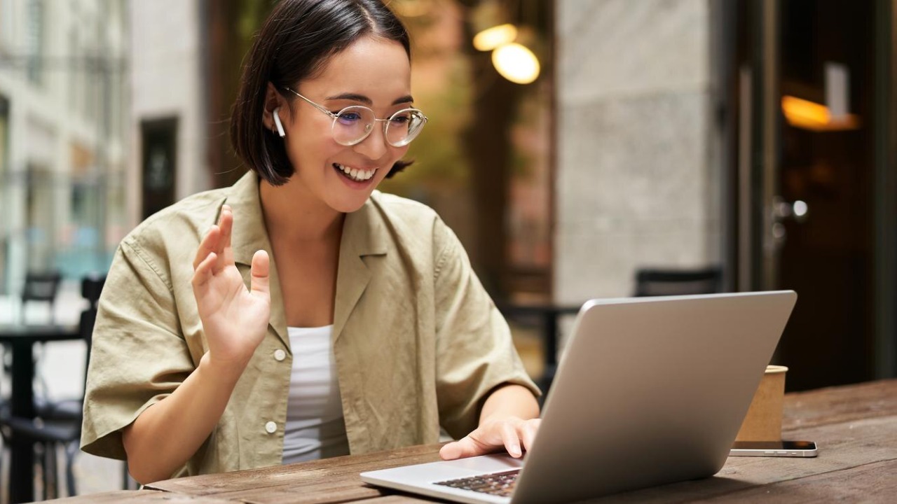 AI job scams use fake interviews to steal your data