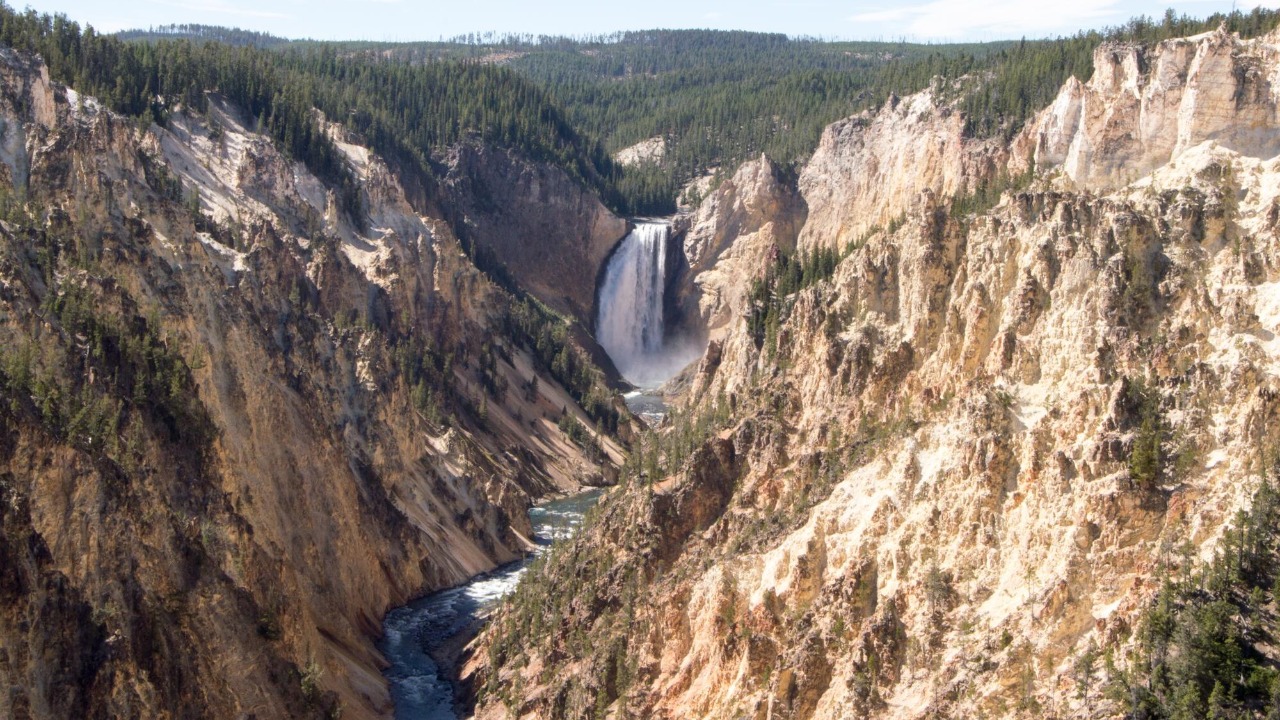 Ancient Cascadia ‘megaquake’ scars exposed in massive deep-sea landslides