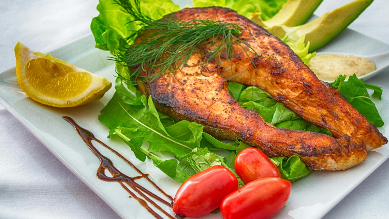 We finally know which foods spike cholesterol and which slash it