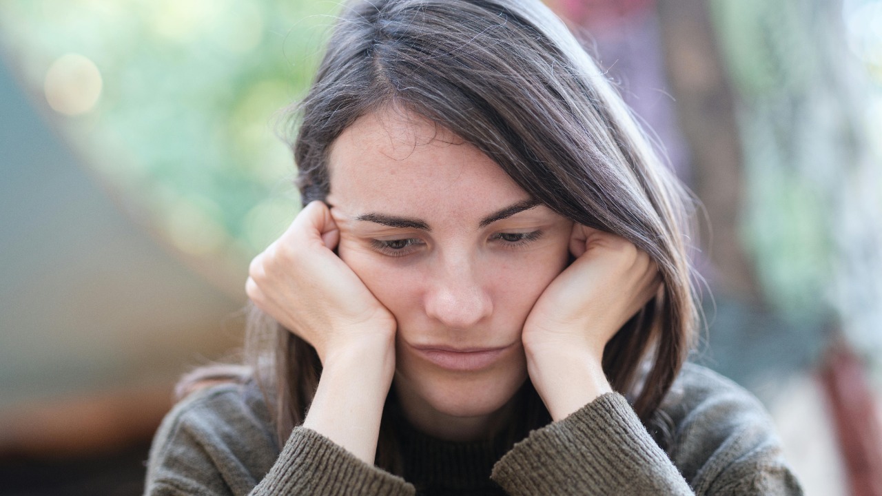 Neuroticism tied to liberal views in young Americans, but not older adults