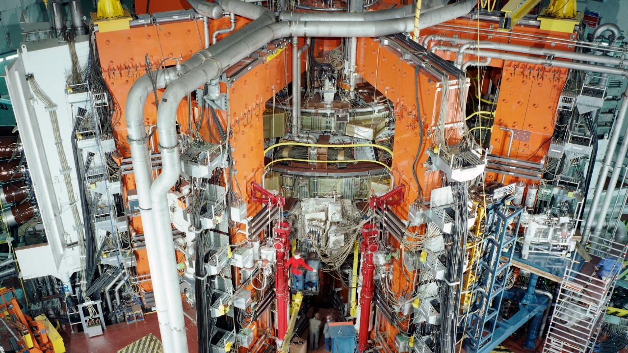 UK super materials built to shield fusion reactors from sunlike heat