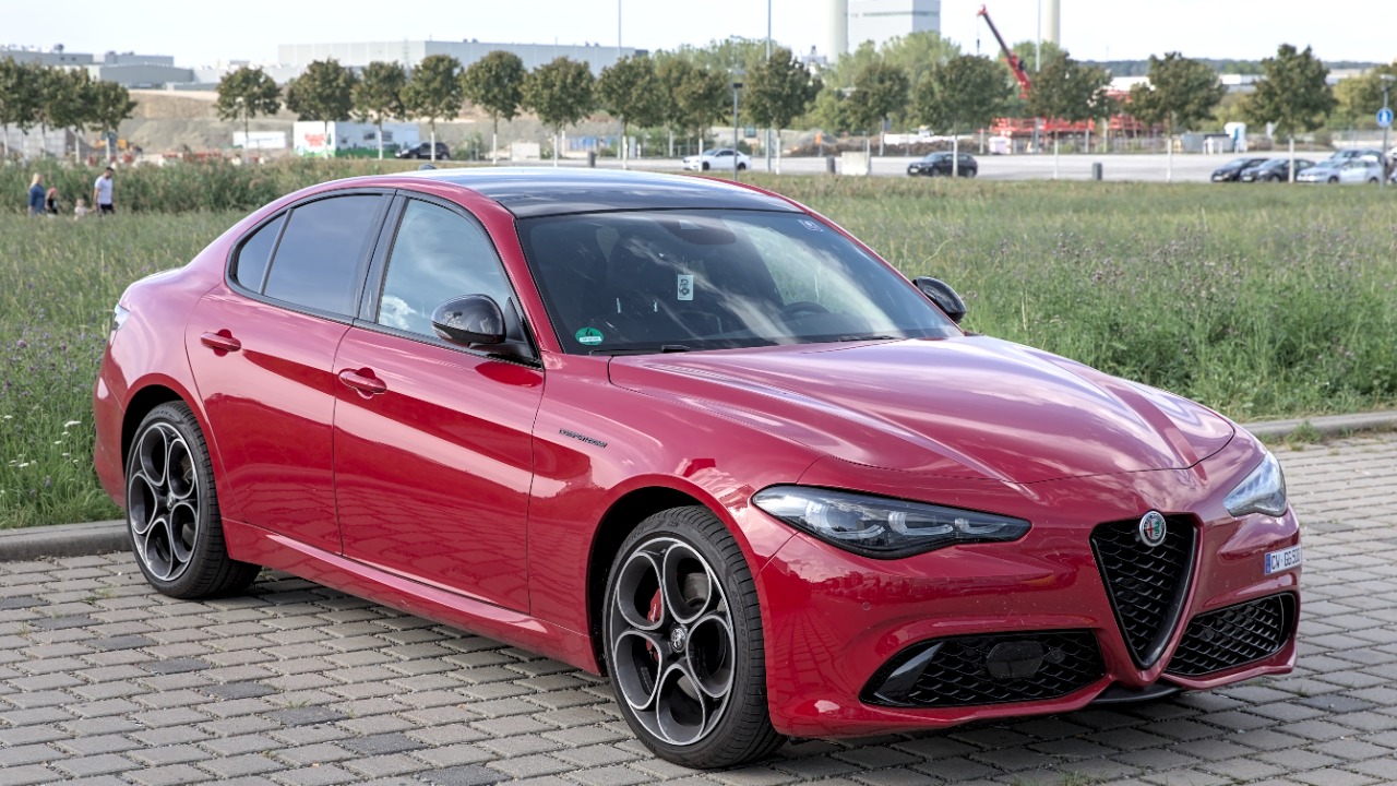 Alfa Romeo faces shutdown risk without a new model soon