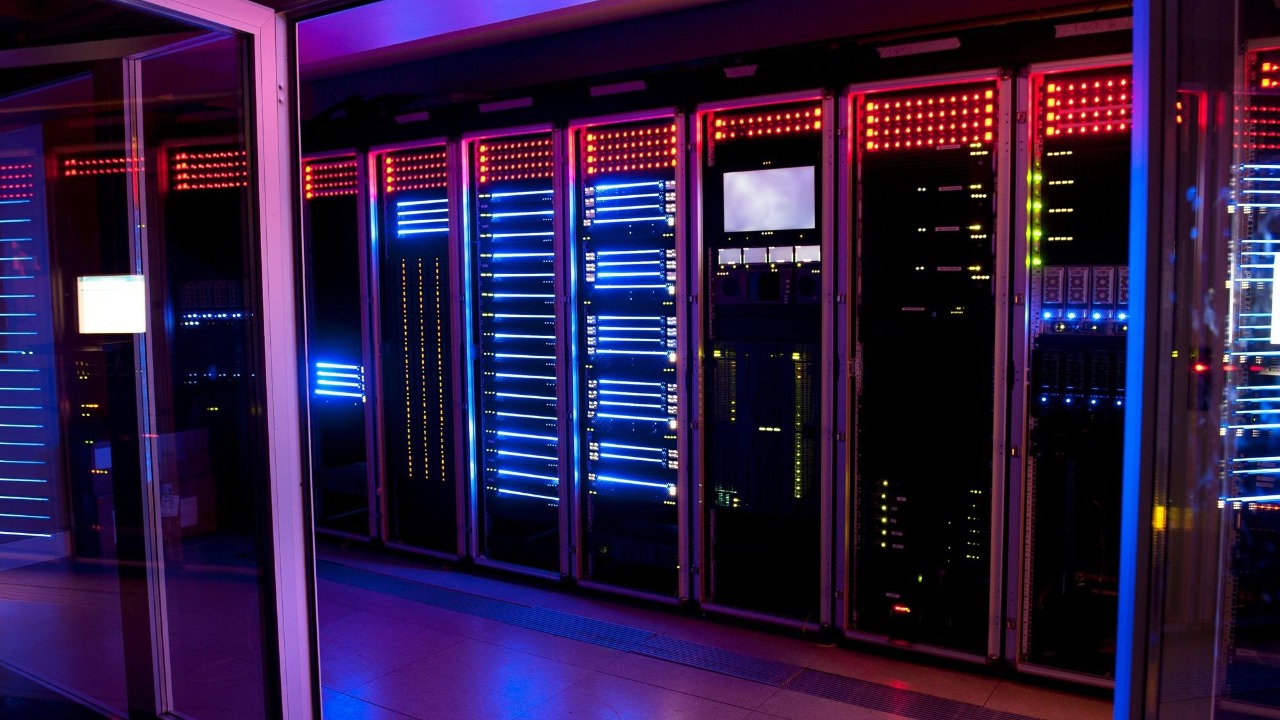 Trump unveils plan to make tech giants bankroll new power plants for their data centers