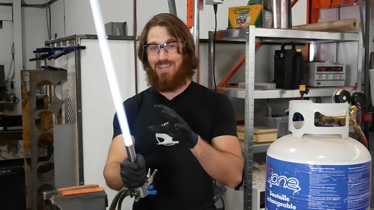 How a retractable plasma blade pushed engineering past the breaking point