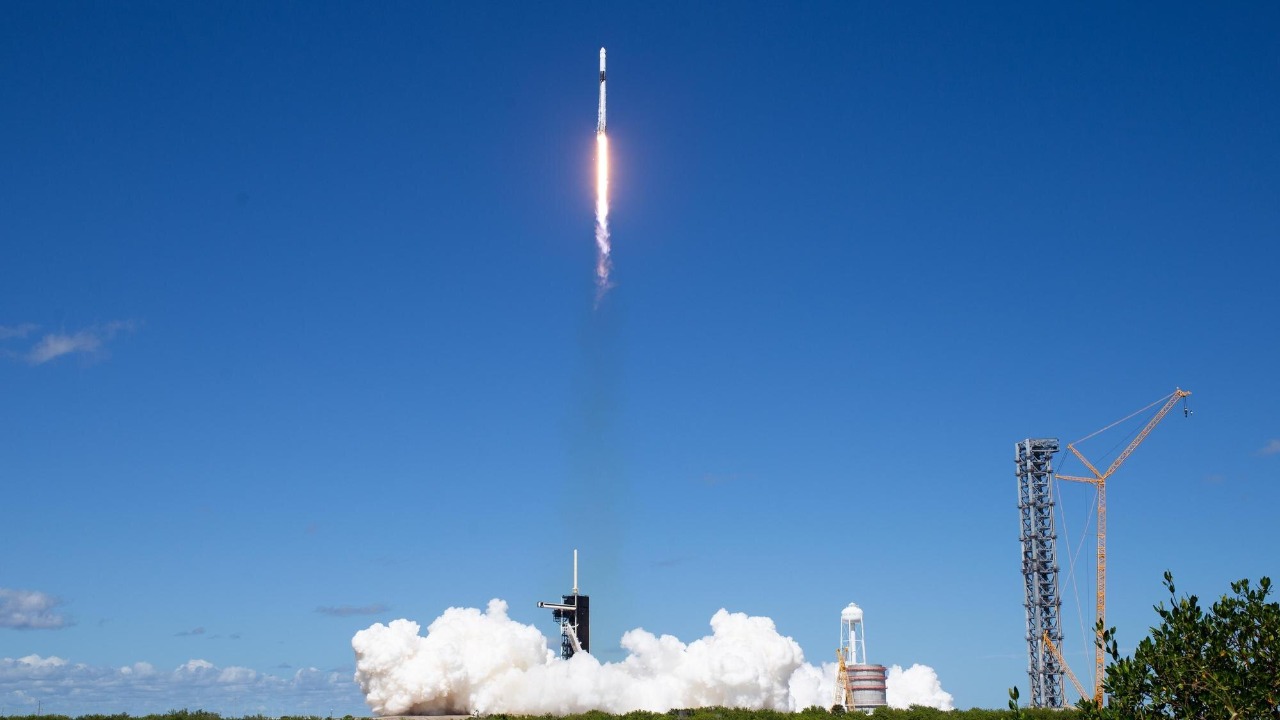 China rockets past rivals to dominate the solar energy race