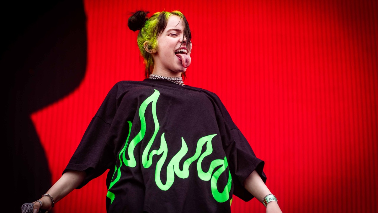 Billie Eilish torches ICE onstage and says neighbors are being kidnapped