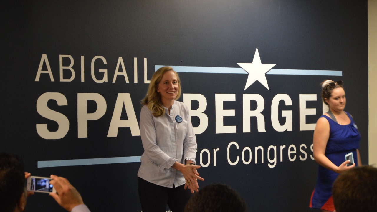 Gov. Spanberger vows Virginia will rejoin multistate carbon program
