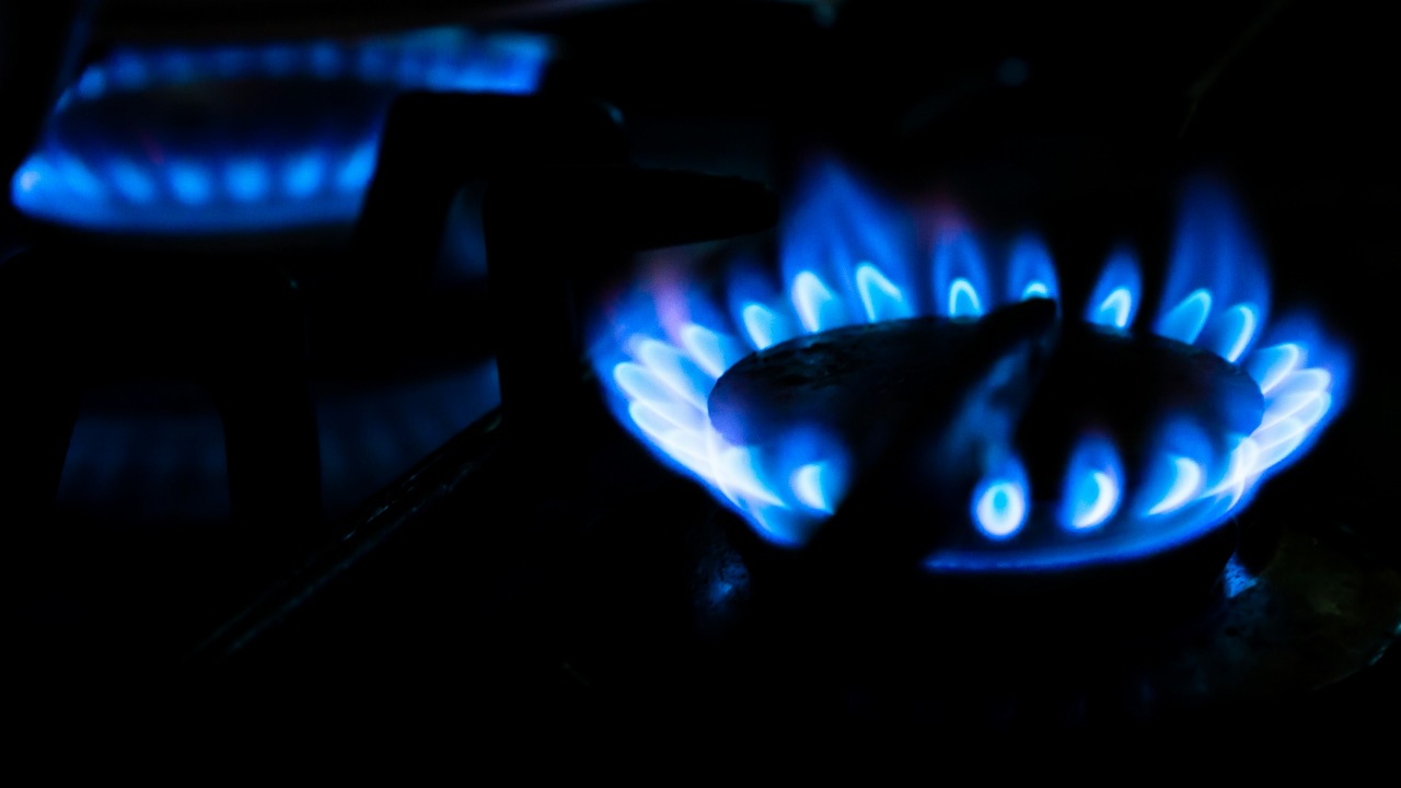 Natural gas prices explode as temps plunge, markets face decade’s harshest test