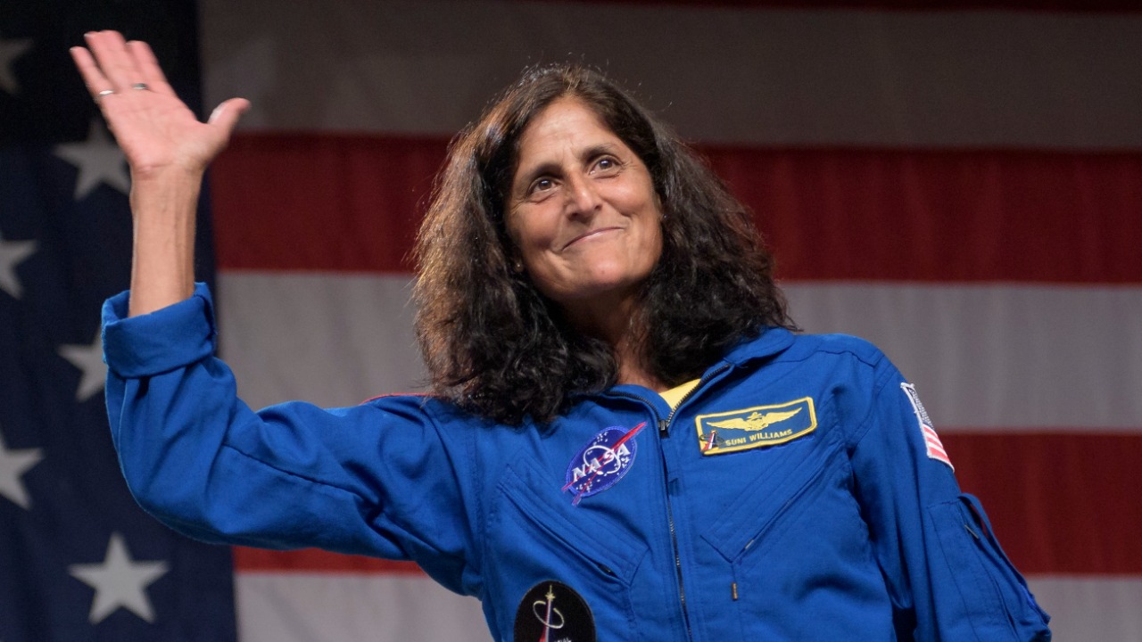 NASA astronaut once stranded in space retires after 27 epic years
