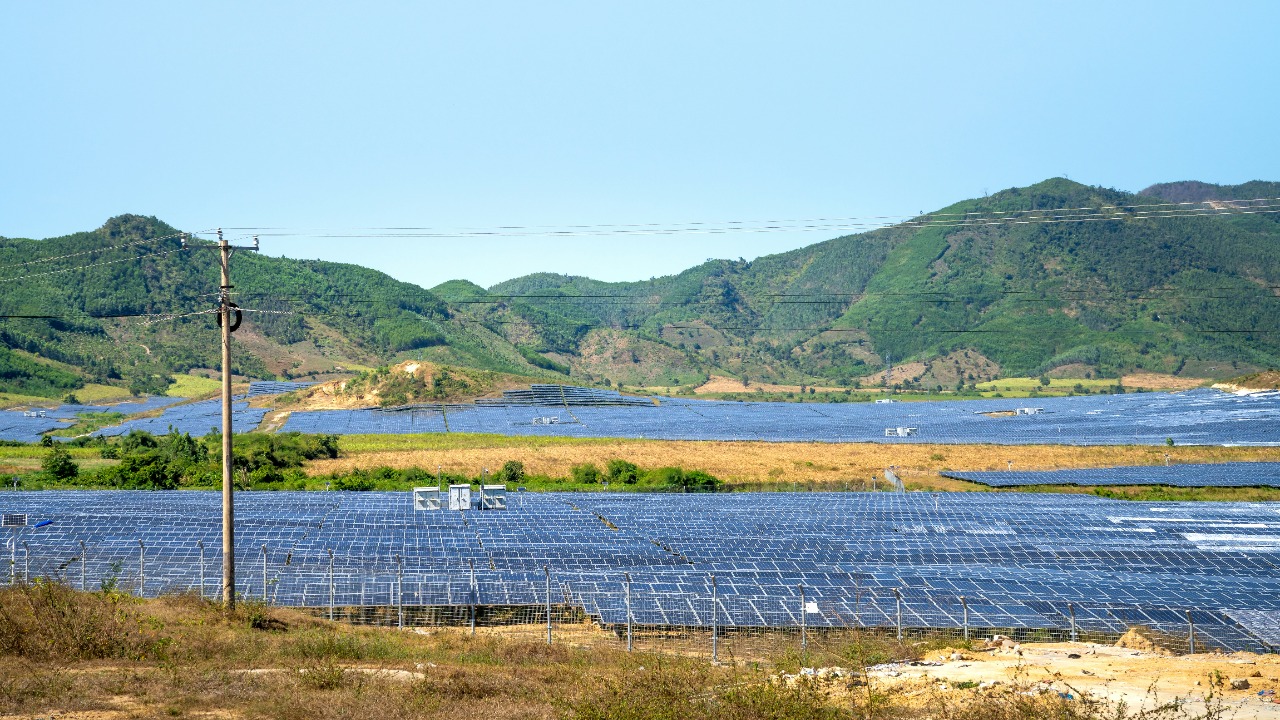 Inside the world’s biggest renewable park proving the green shift is alive