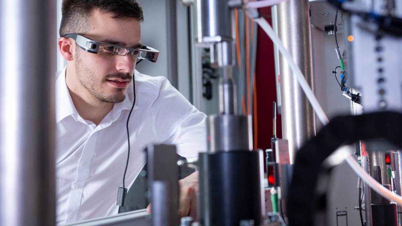 7 insane tech breakthroughs quietly changing your daily life