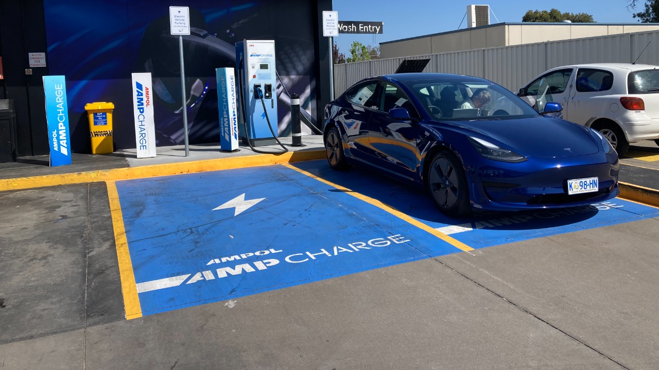 Trump team illegally froze EV charger rollout, federal judge rules