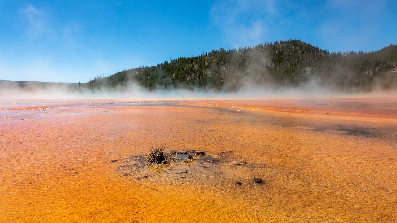 The supervolcano that could blanket America in a choking ash desert