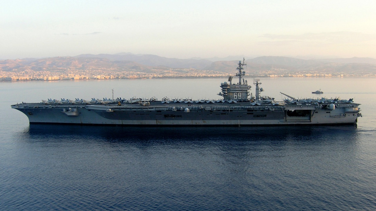 Image Credit: U.S. Navy photo by Aviation Warfare Systems Operator 2nd Class John Frietze - Public domain/Wiki Commons