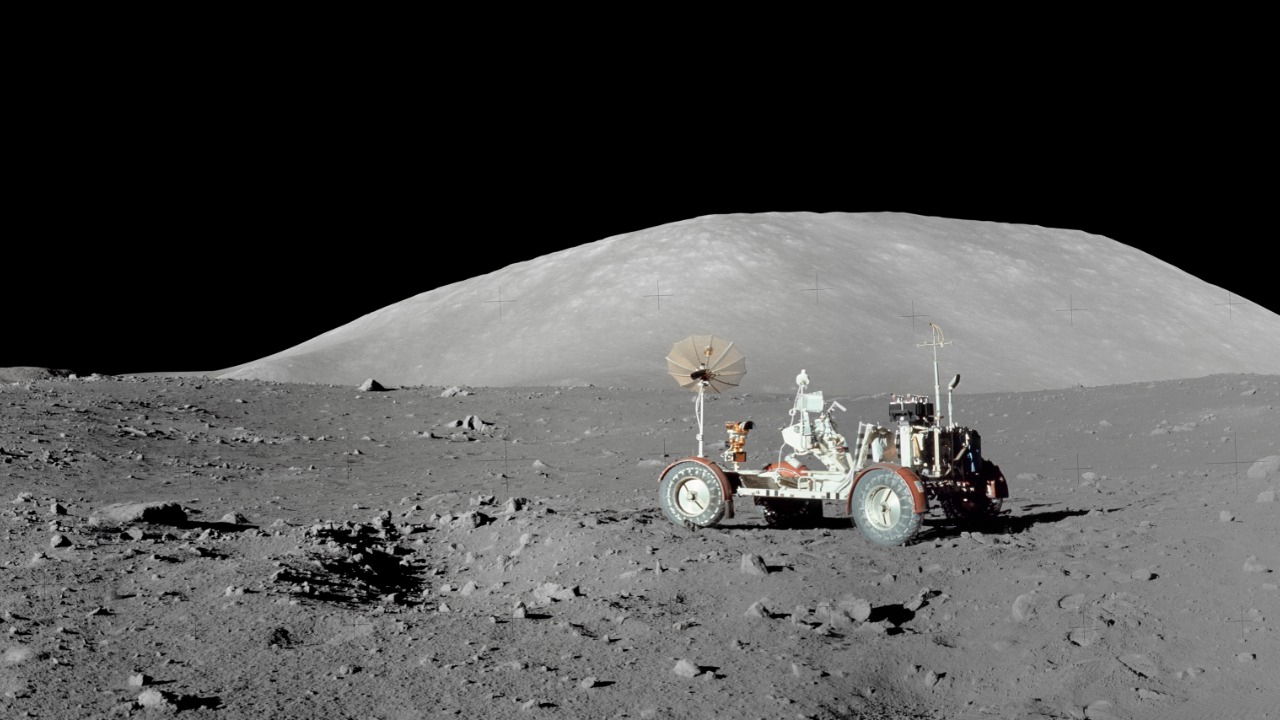 Moon fuel source found, and the numbers are massive