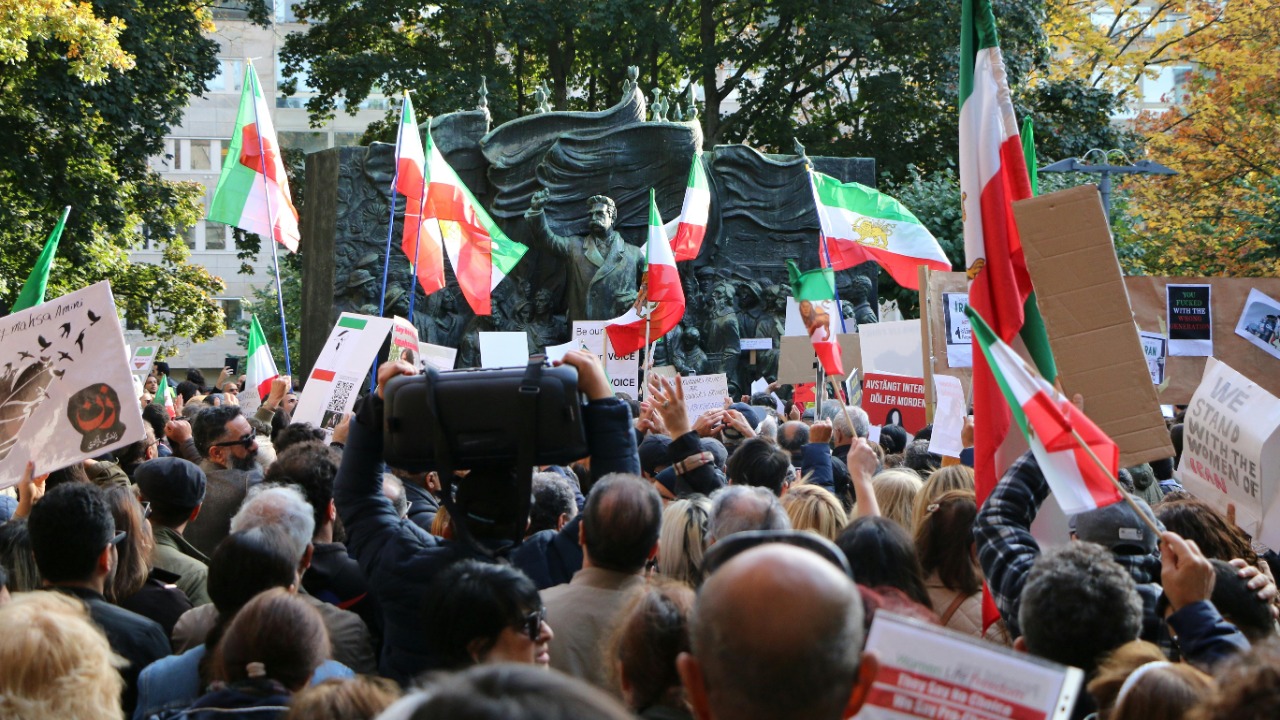 Iran’s water crisis and toxic air are exploding into mass protests