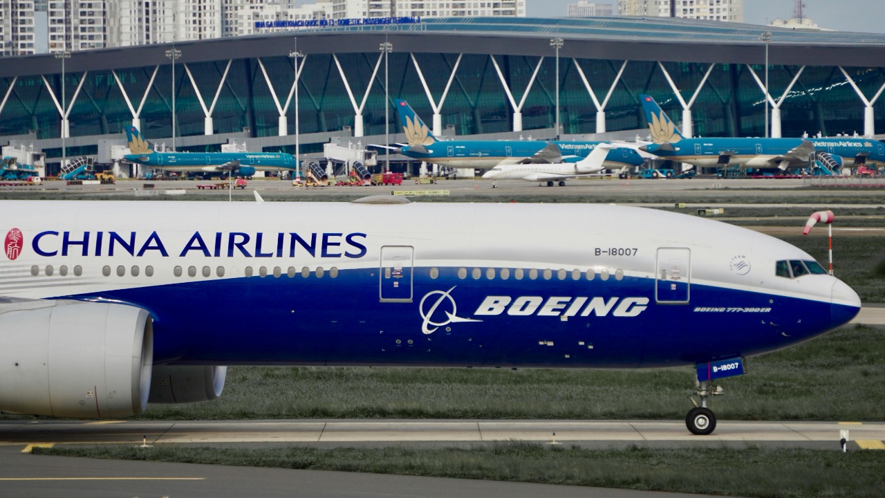 Boeing eyes 1st test flight of its long-delayed 777X airliner