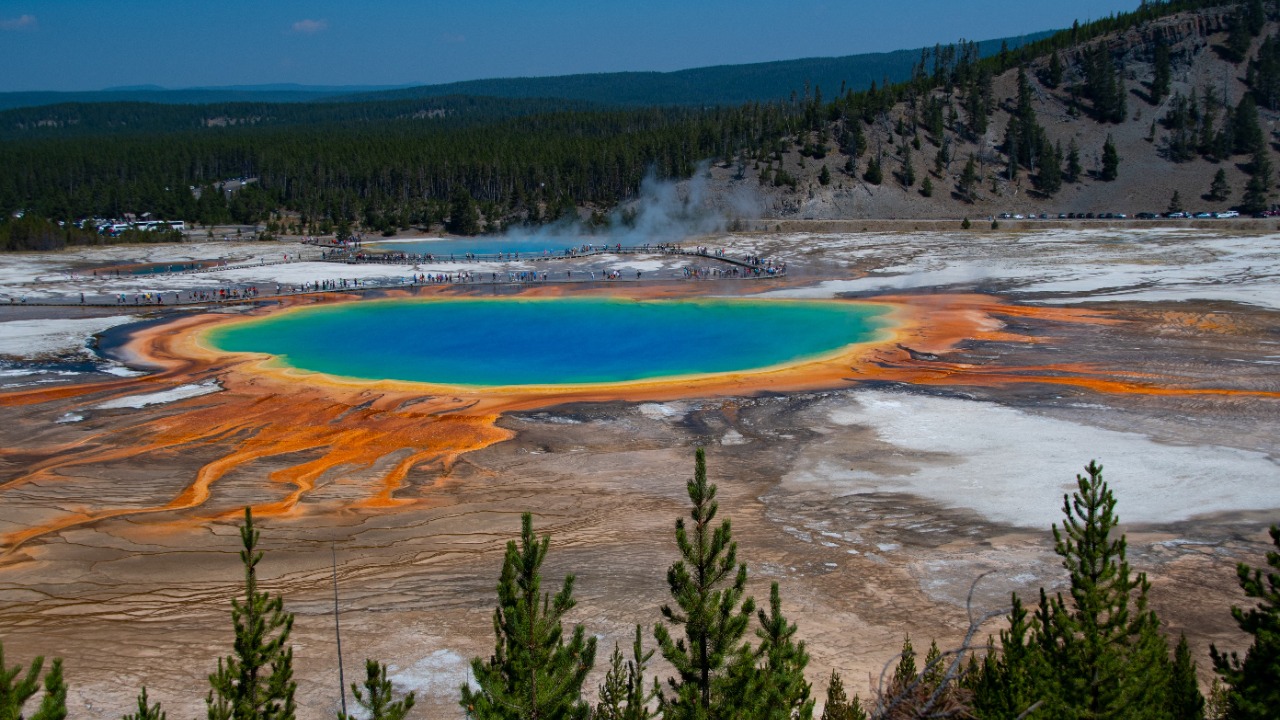 Yellowstone National Park — Image Credit: Siegfried Poepperl/Pexels