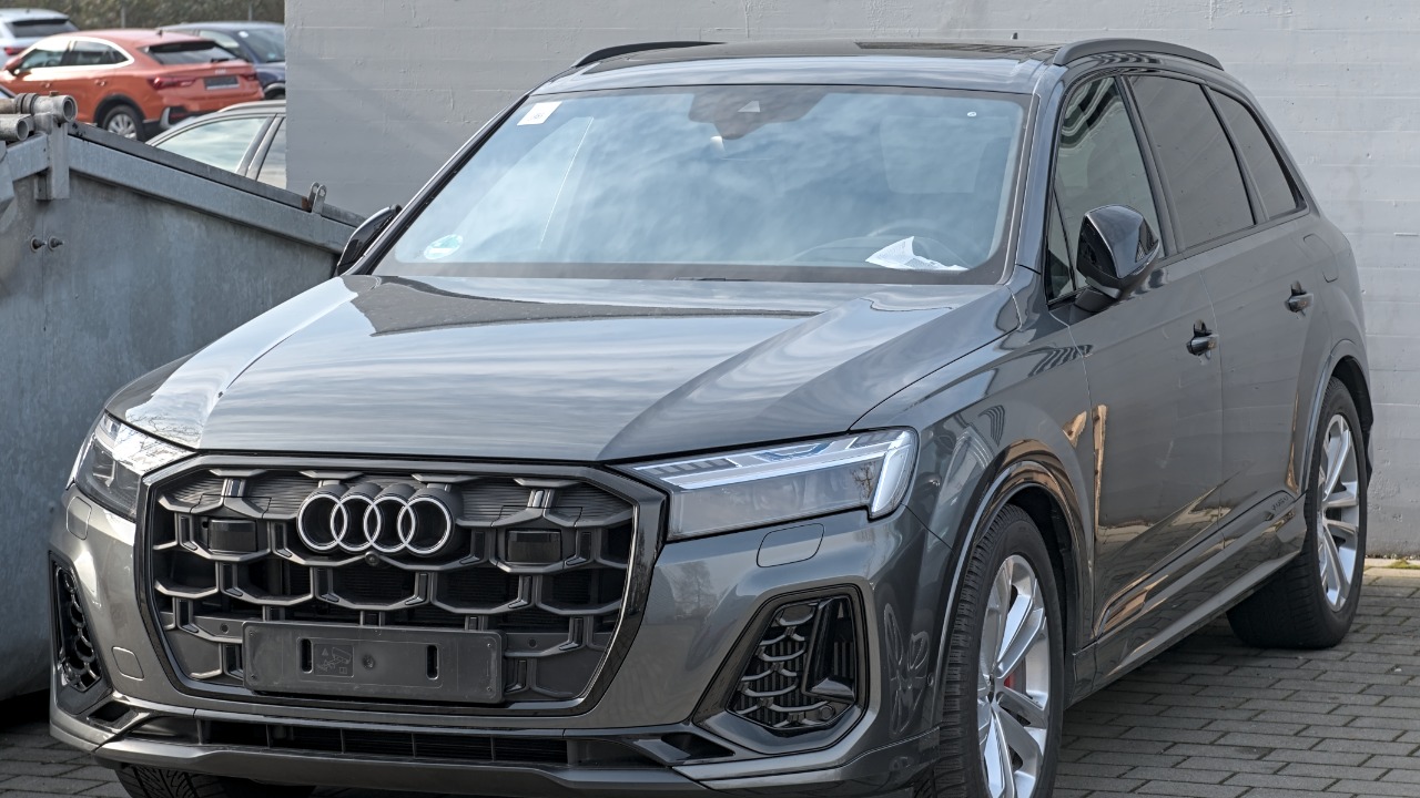 Audi Q7 — Image Credit: Alexander Migl - CC BY-SA 4.0/Wiki Commons