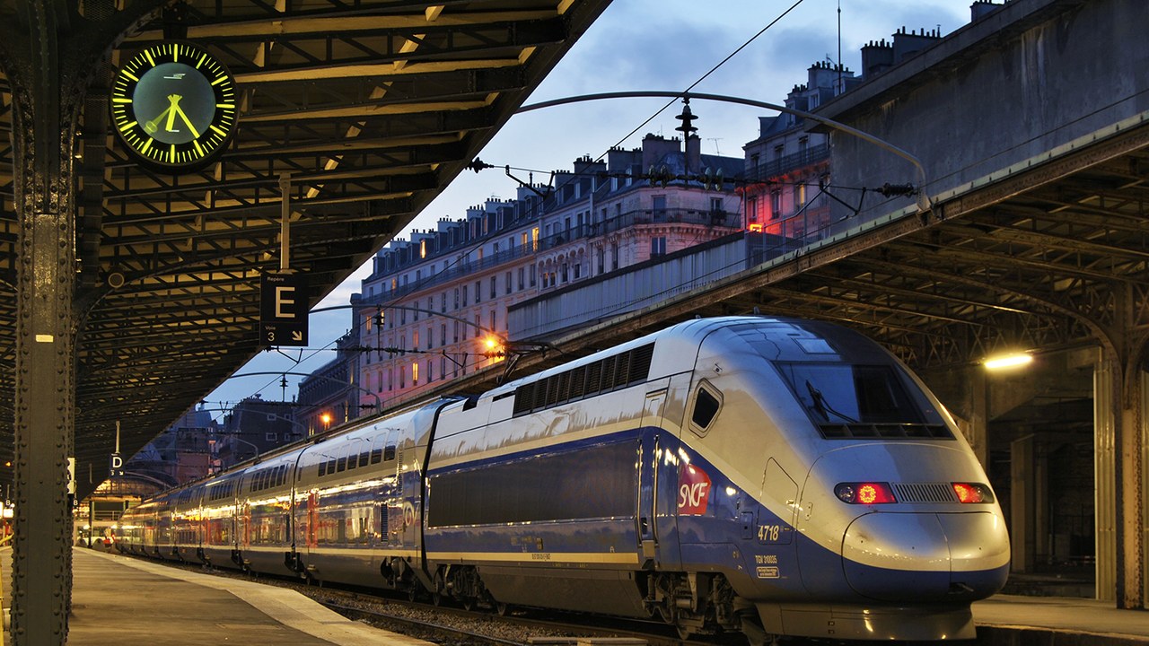 SNCF TGV inOui — Image Credit: Nelso Silva - CC BY-SA 2.0/Wiki Commons