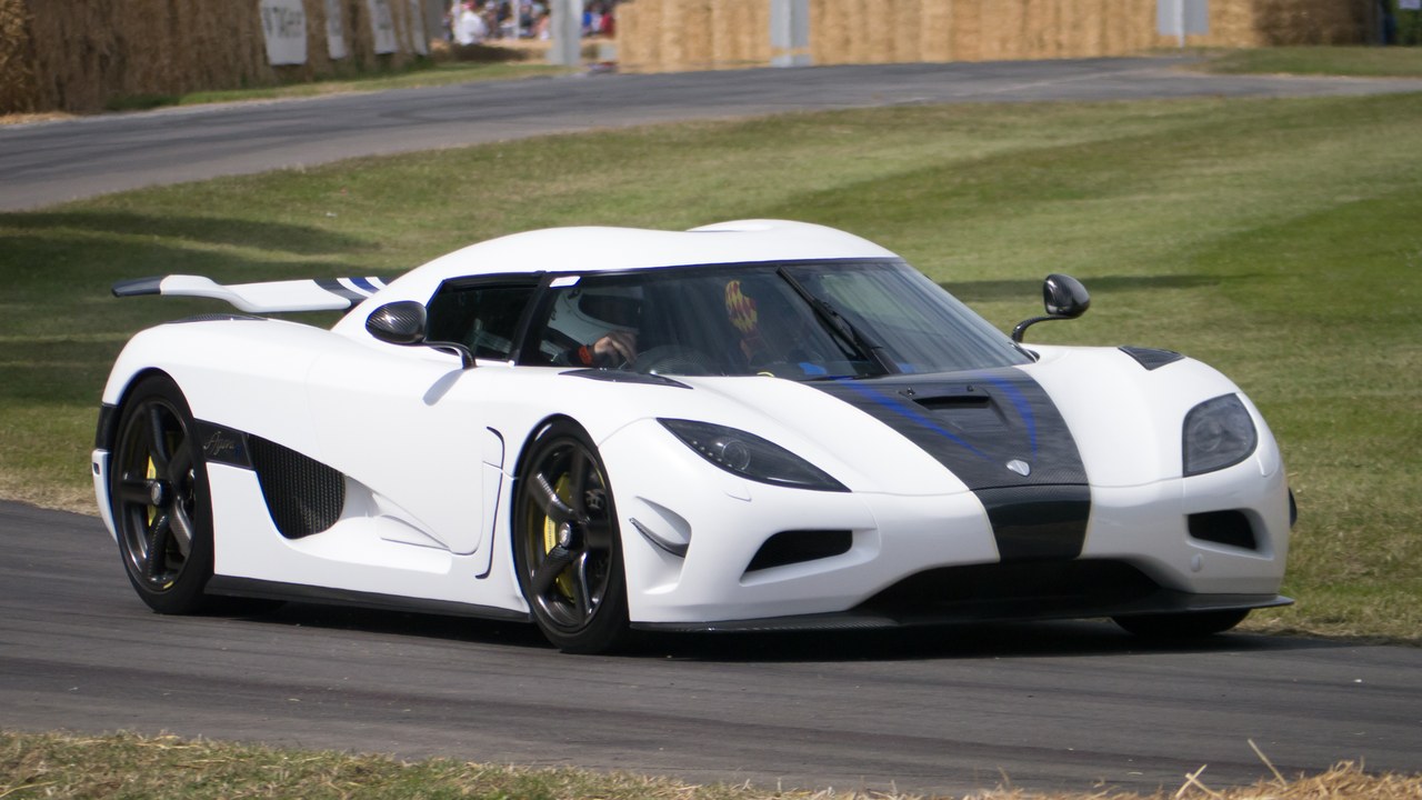 Koenigsegg Agera — Image Credit: Edvvc from London, UK - CC BY 2.0/Wiki Commons
