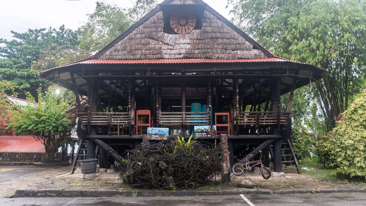 Nias, Indonesia — Image Credit: Rachmat04 - CC BY-SA 4.0/Wiki Commons
